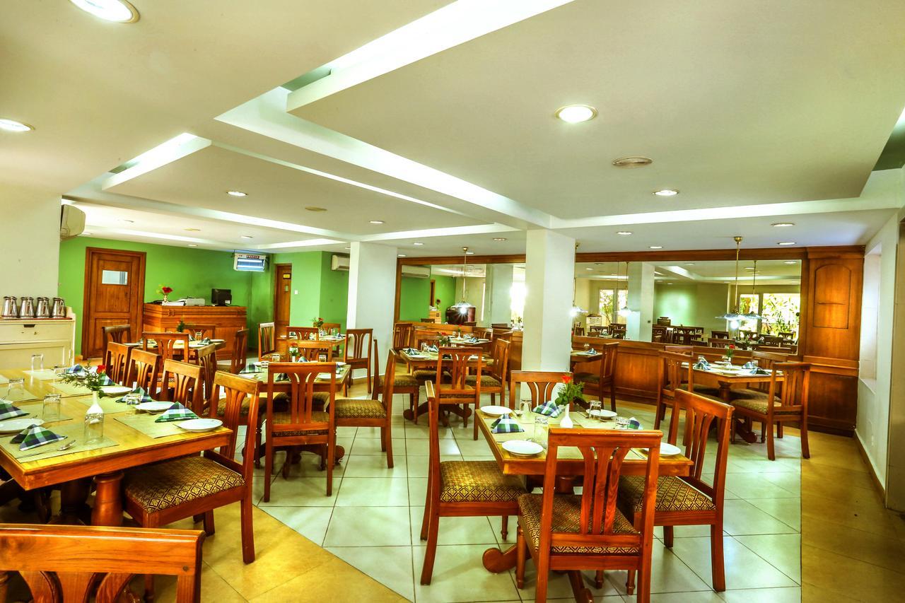 Krishna Inn Guruvāyūr Екстериор снимка